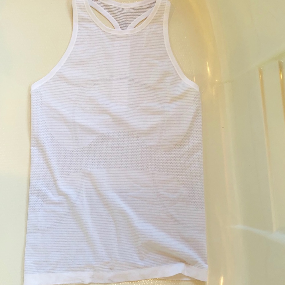 Lululemon Tank. Size 10